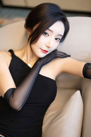 后车座的剧烈运动