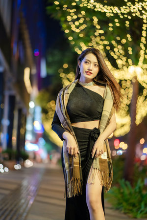 情侣教室发生不当关系遭围观